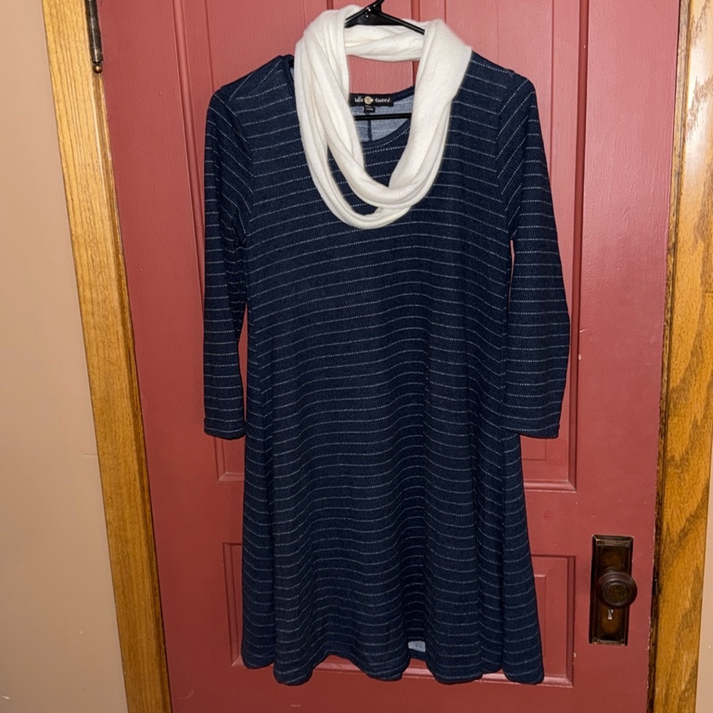 blue and white striped dress with optional white scarf